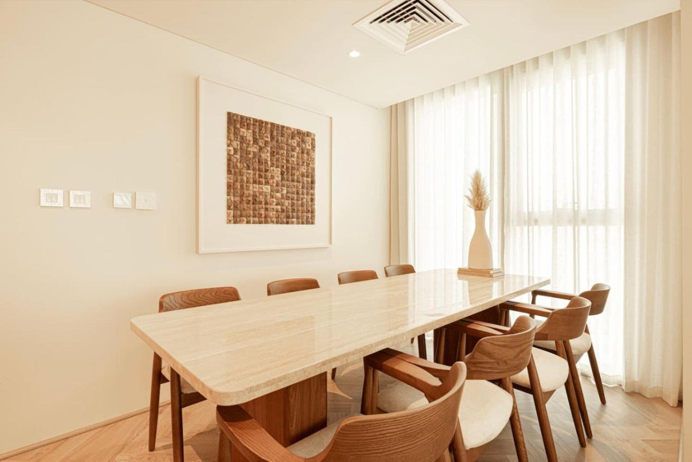 Seraya 5 - 4bdr - Burj Views - Private Jacuzzi Apartment Dubai