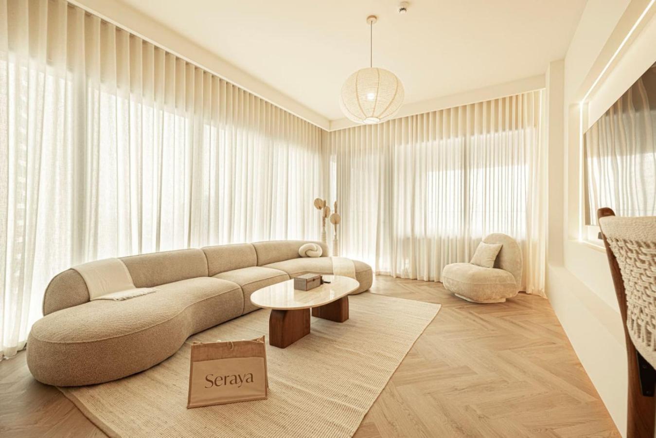 Apartment Seraya 5 - 4bdr - Burj Views - Private Jacuzzi Dubai